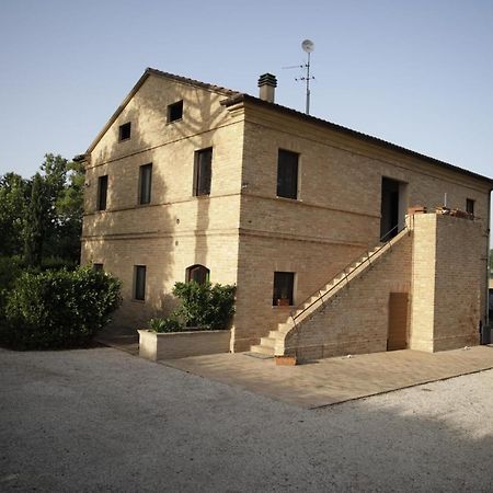منزل الضيف بوتنزا بيسينا  في Agriturismo La Fonte Di San Girio المظهر الخارجي الصورة